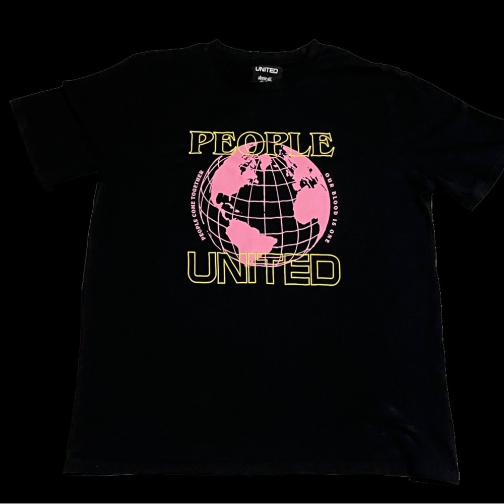 People United Graphic Tee